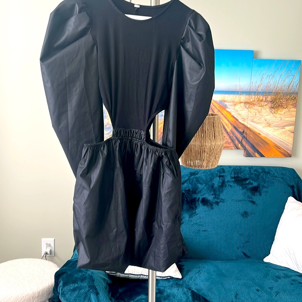 Black Waist Cut-out Dress